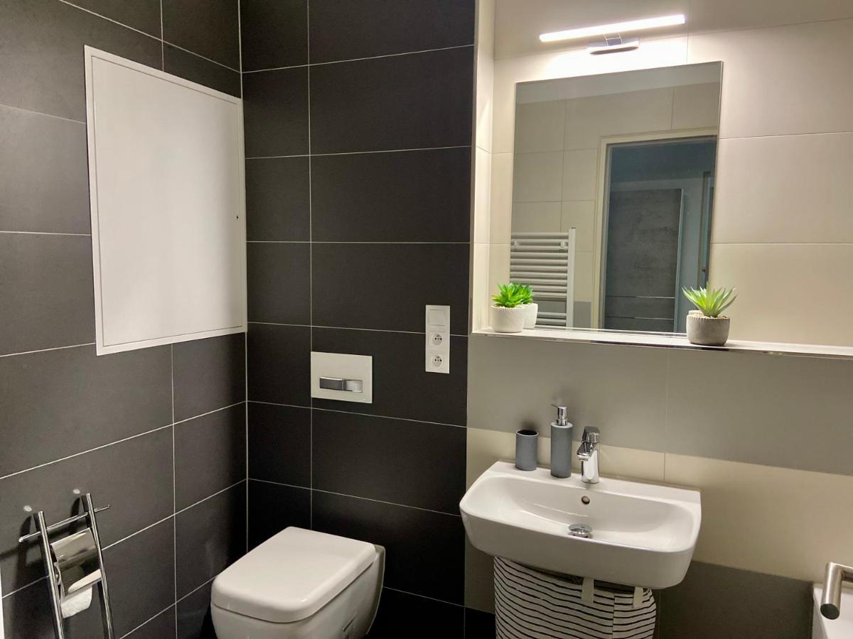 New Residence Apartments Near Wenceslas Square Прага Екстериор снимка