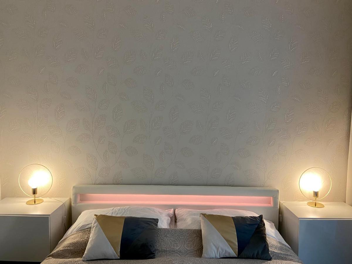 New Residence Apartments Near Wenceslas Square Прага Екстериор снимка